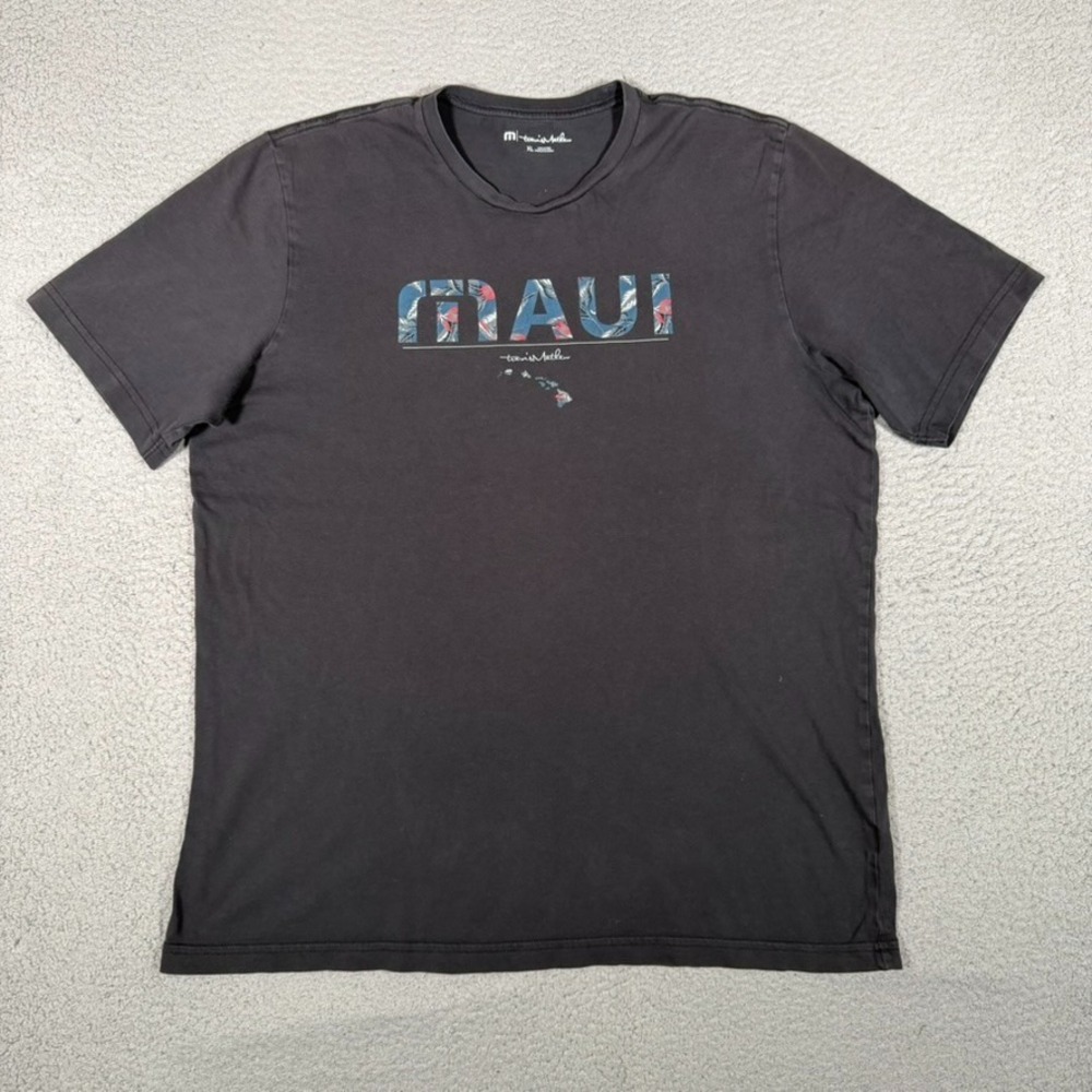 Travis Mathew Shirt Mens XL Black MAUI Graphic Tee Cotton Casual Preppy Logo